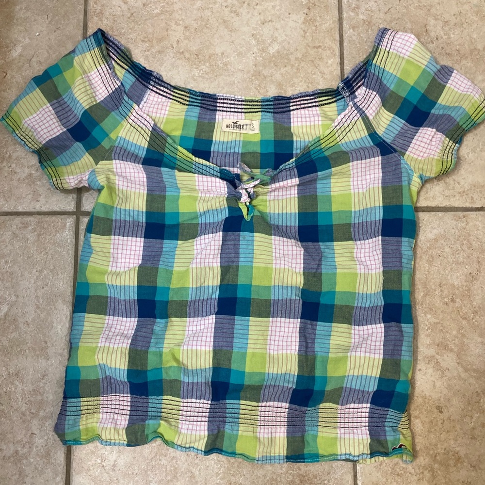Hollister off shoulder shirt